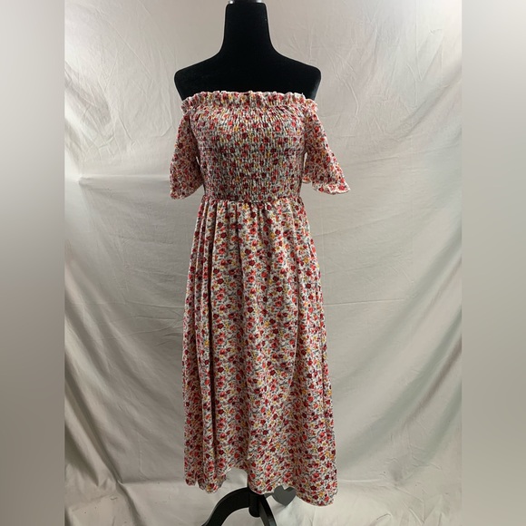 Boho Ditsy Floral Off Shoulder Wrap Hem Dress - Picture 5 of 6